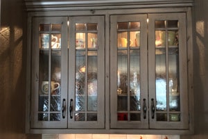 Cabinets Refinished With Distressed Paint Glaze